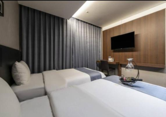 Grand Palace 3*